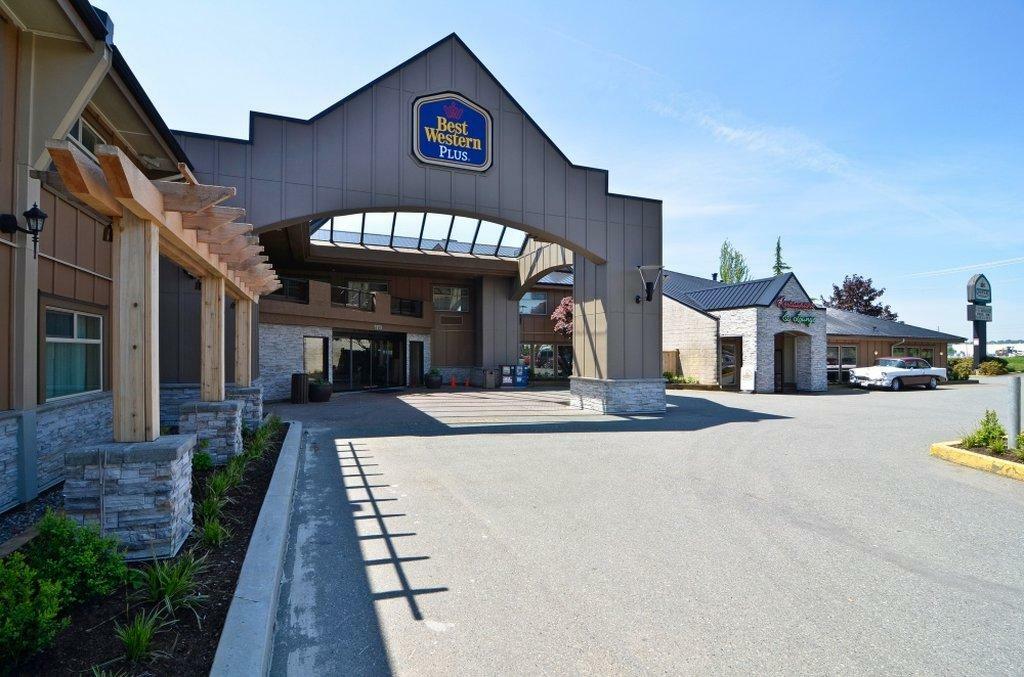 Best Western Plus Langley Inn Exterior photo