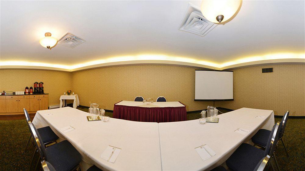Best Western Plus Langley Inn Exterior photo